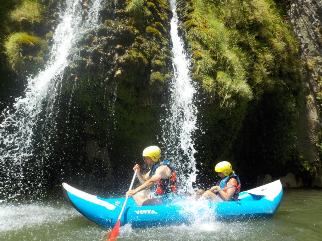 Activité Canorafting (embarcation de 2 à 3 personnes) au sein des Gorges de l'Hérault